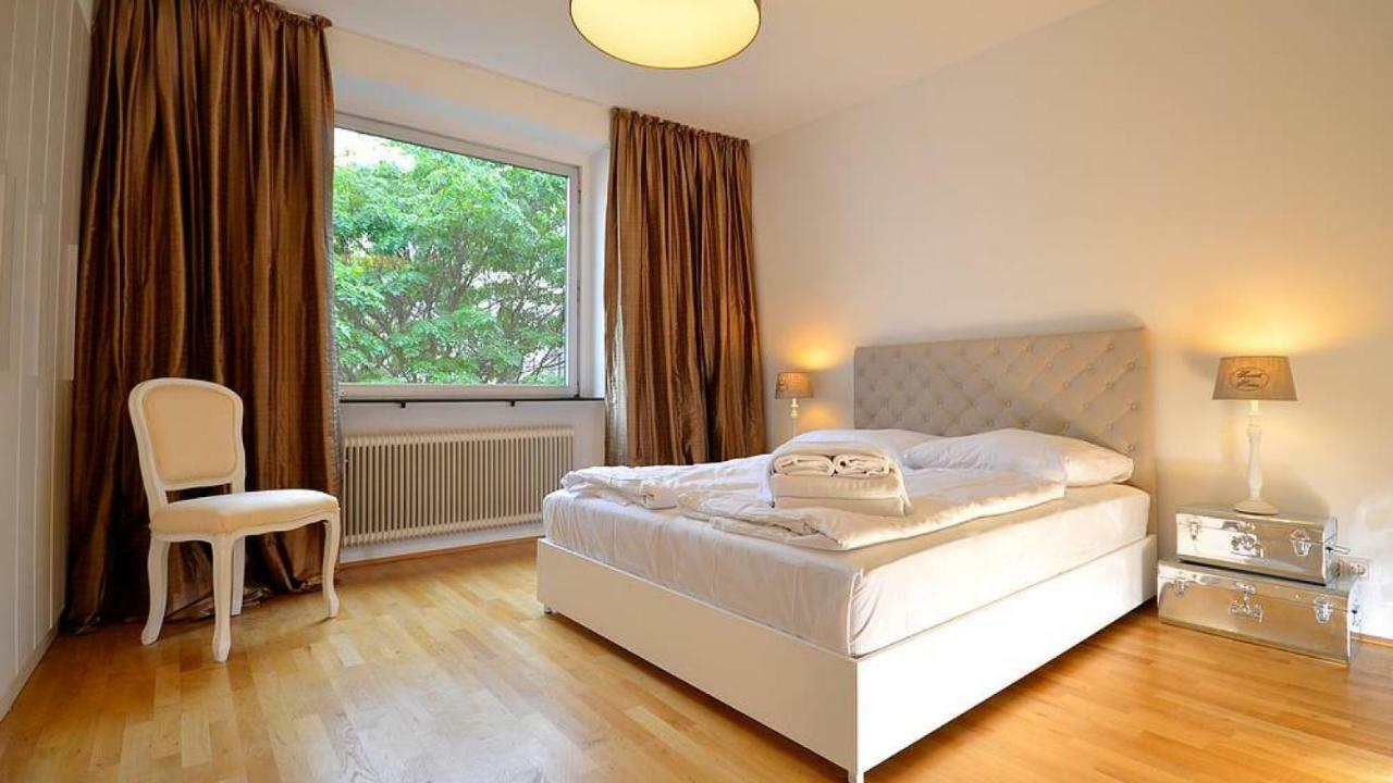 Residence, Naschmarkt - Karlsplatz *