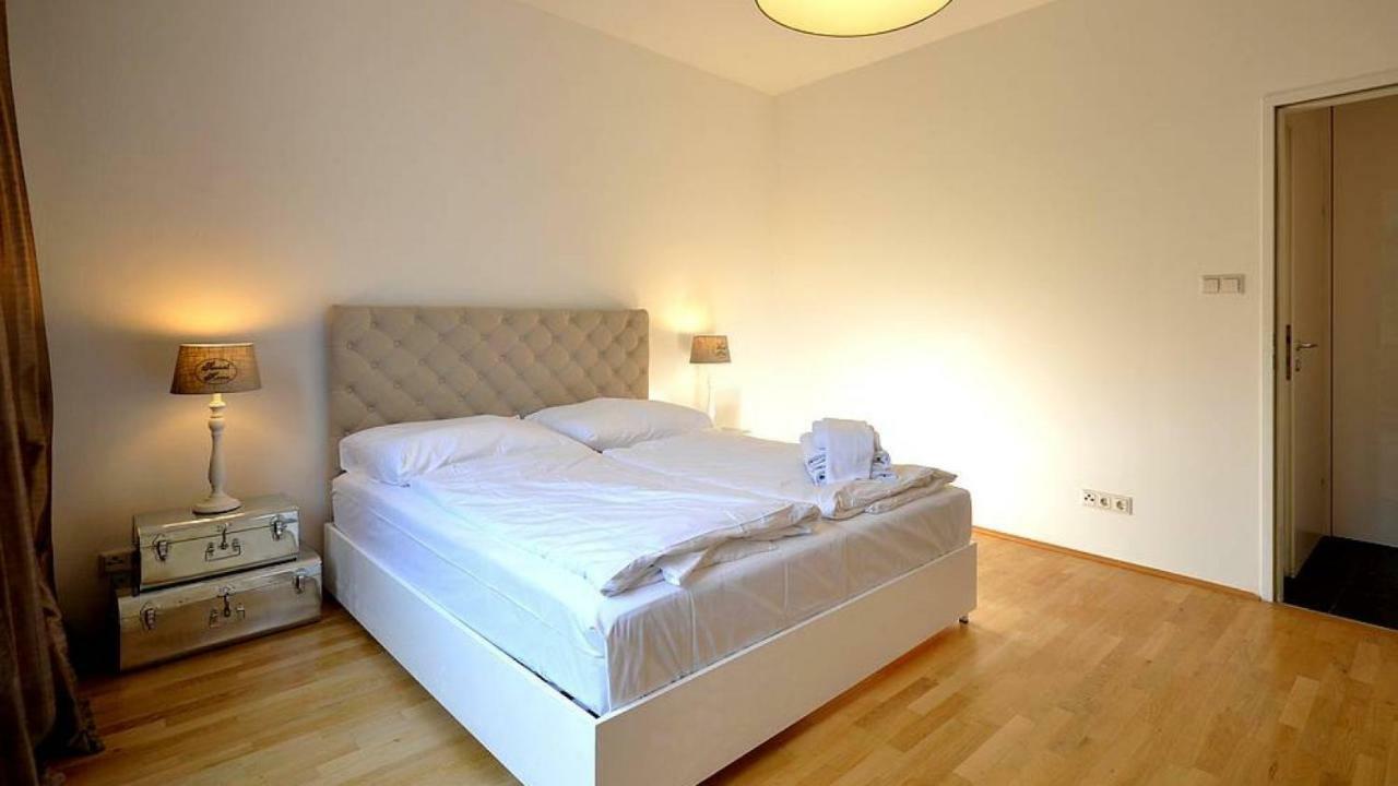 Residence, Naschmarkt - Karlsplatz Hotel apartamentowy *